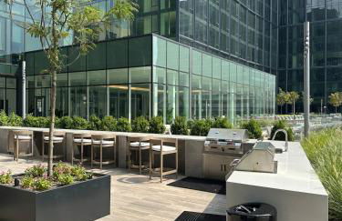 Bright, Modern Studio in White Plans - Foto 8