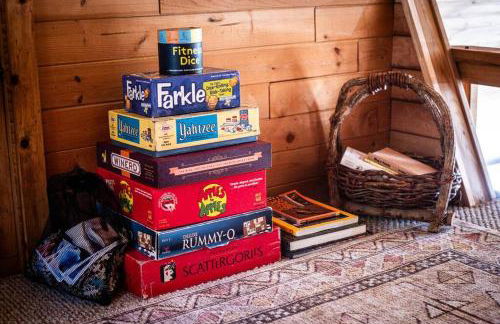 The Nest Serene Sanctuary w Hot Tub Fireplace Grill Hammock Outdoor Fire Feature Fully Fenced Yard AC Pets Ok - Foto 31