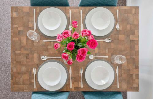 Caboose Stays - Bury St Edmunds - Modern 4 Bed townhouse close to centre and major transport links - Fast Wifi - Parking - Business and Contractors - Foto 18