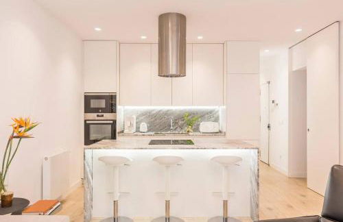 Location-Comfort-Design-Quality - Photo 5