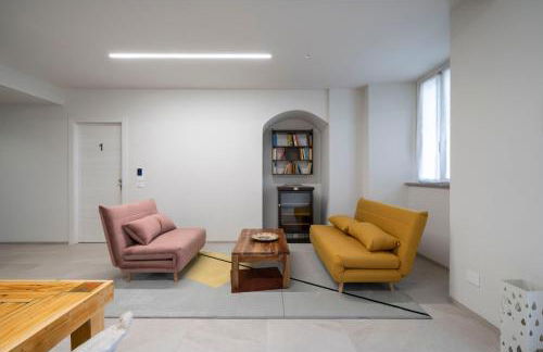 Front Lake Como - 3 Bedrms with AC, Free Parking and Wifi - Foto 5