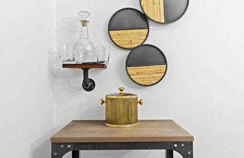 Stylish Louisville Apt Near Downtown & Parking - Foto 23