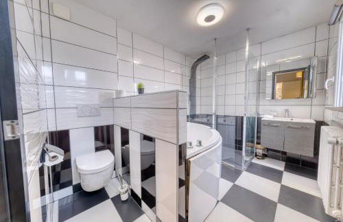 Suite & Spa - Jacuzzi - Sauna - Foto 59