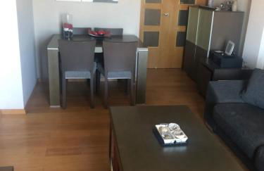 Piso semicentrico con vistas a la bahía de Algeciras - Foto 2