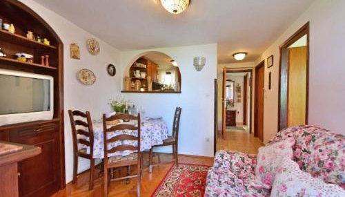 Comfy And Warm Ap With Balcony Surrounded With Beautiful Nature - Foto 4