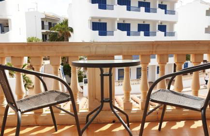 Apartamentos Loremar - Foto 27