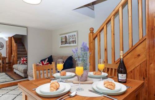 Church Barn - Photo 12