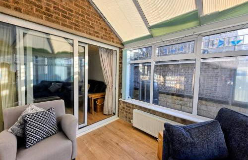 Family & Pet-Friendly house Log Burner & Garden - Foto 18