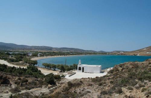 Wave Lullaby, Peaceful Beachfront Retreat in Paros - Photo 29