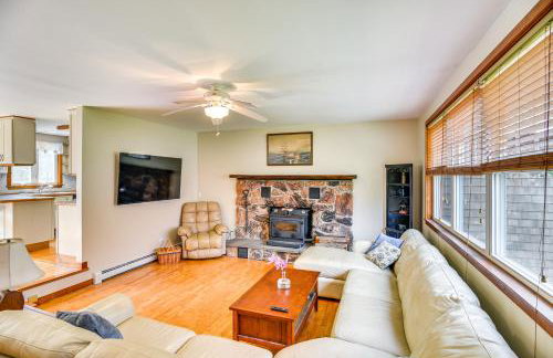 6 Mi to Beach Family Home in Little Compton! - Foto 3