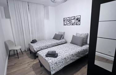 Le Rapp 6, Appartement de Standing 3 chambres, 7 personnes &1 bébé, Cosy et familial ultra équipé Emplacement Idéal proche Gare Centre ville Marchés de Noël Quartier Tribunal Contades - Foto 17