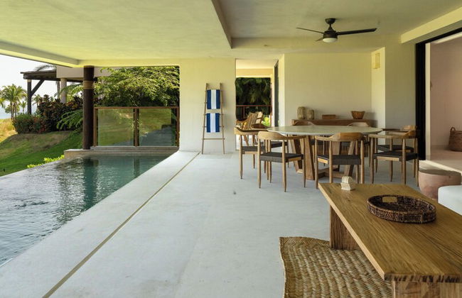 El Encanto exclusive condo private pool - Photo 1