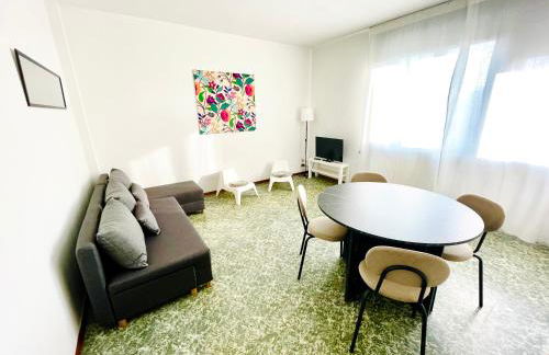 Mamisà centro, comodo alla stazione dei treni - Photo 7