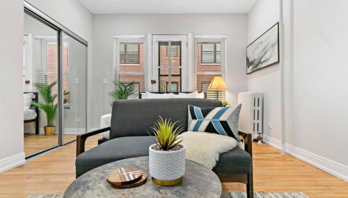Chic & Updated Studio Apt in East Lakeview - Barry S1 - Foto 1