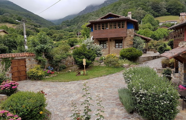 Alojamientos Rurales Valle de Bueida - Photo 2