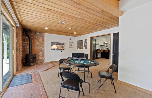 Luxe Lake Home Reflect Recharge and Reconnect - Foto 73