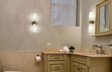 Spectacular Gilded Age 6 Bedroom Gold Coast Mansion with Deck - Foto 42