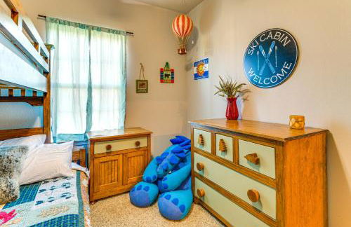 Spacious and Family-Friendly! TAMU Townhome with Yard - Foto 23