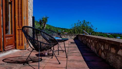 Castillo Meng - Foto 4