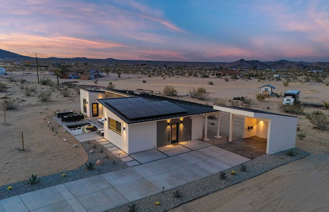 Private Pool, Hot Tub, Firepit Modern Oasis Blue Mirage by Avantstay - Foto 40