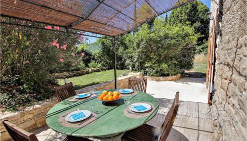 2 Bedroom Beautiful Home In St Didier - Foto 2