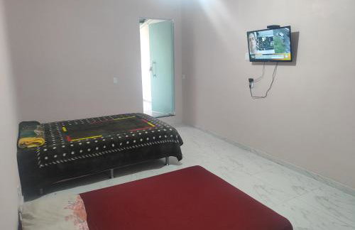 Casa toda aconchegante e bem localizada - Foto 13