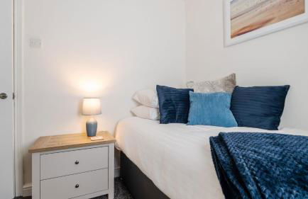 3 Bed House Near Liverpool Parking Sleeps 5 - Foto 6