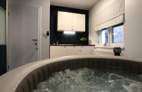 Apartment Zagreb Jacuzzi - Photo 43