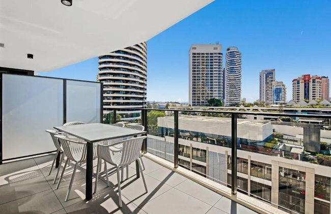 Koko Broadbeach - Photo 29