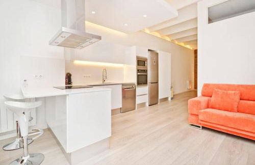 Roós, design loft near the sea. - Photo 15