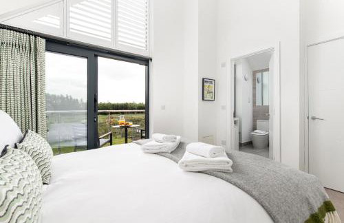 Meadow Hare SV06 Silverlake Dorset - Photo 3