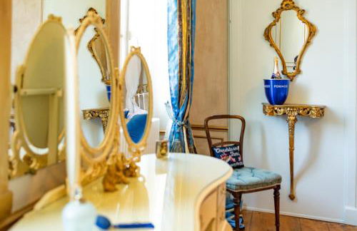 CHAMPAGNE HOUSE- Oasis de luxe & de charme - coeur de ville - 10-12 pers - piscine, cuisine d'été, patio, bar & piano - Photo 34