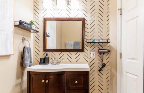 LARGE 5 Bed Lake Geneva Home 4 Blocks from Lake! - Foto 17