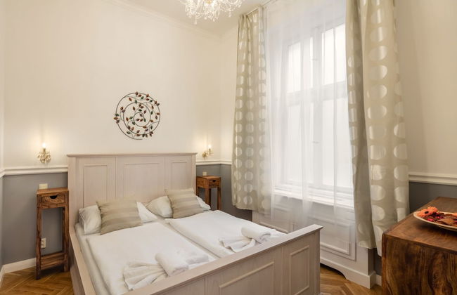 Old Town Square Apartments - Foto 13