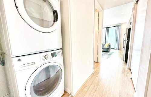 One Bedroom Apartment wBalcony and City Views! - Foto 17