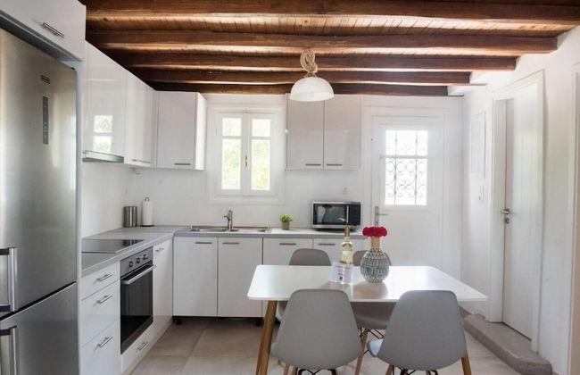 Glamorous 2BR Villa in Ornos w Sea View - Foto 7