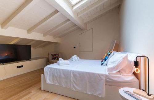 BolognaCentro 9 People Loft Private Lift and Terrace - Photo 11