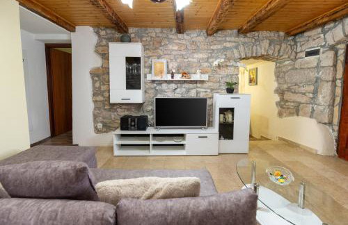 Two Stone Houses Iva - Foto 35