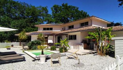 La Villa Minvia les Landes entre mer et montagne - Foto 1