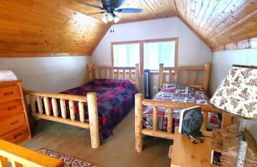 Cozy Cabin By the Slopes - Foto 31