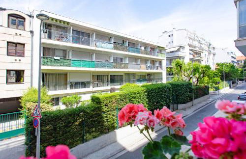 BEAUTIFUL apartment , beach 3 min walk , free parking, near Negresco - Foto 34