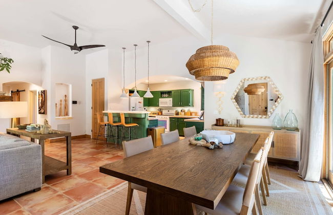 LUX - Historic Tennis Club Enclave - King Beds - Foto 15