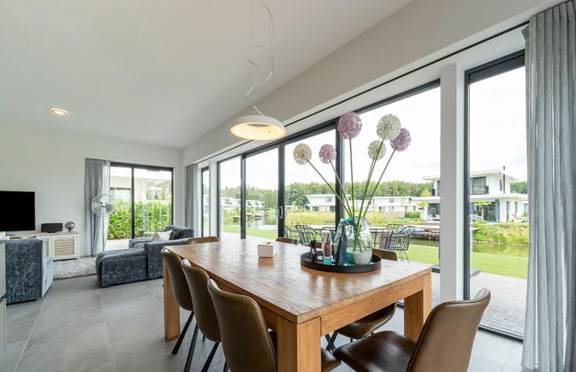 16p Spacious Villa on the Water in Zeewolde - Foto 27