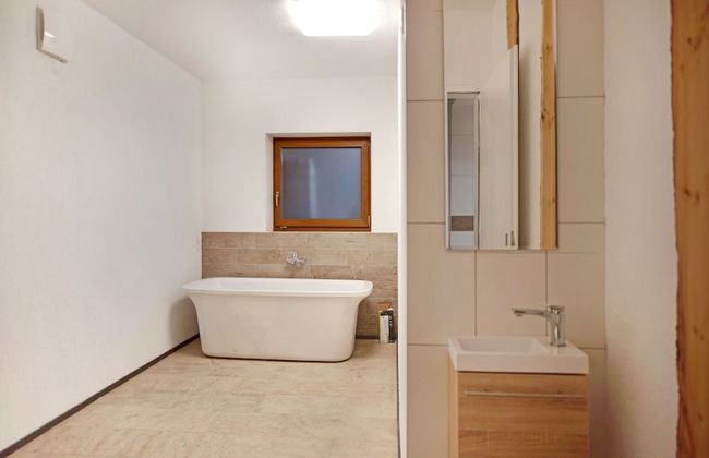 Cosy Holiday Home in bad Goisern With Balcony - Foto 10