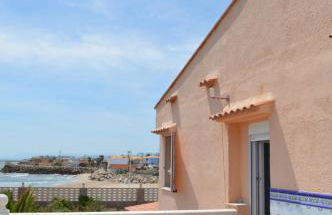 Oasis en la playa: piscina y relax - Foto 13