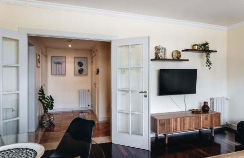 Spacious 1BR with Parking in Quiet Area - Foto 11