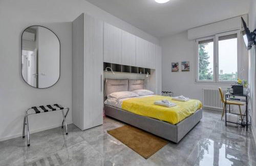 FREE Parking Large Apartment x11 with 4 bathrooms - Photo 17