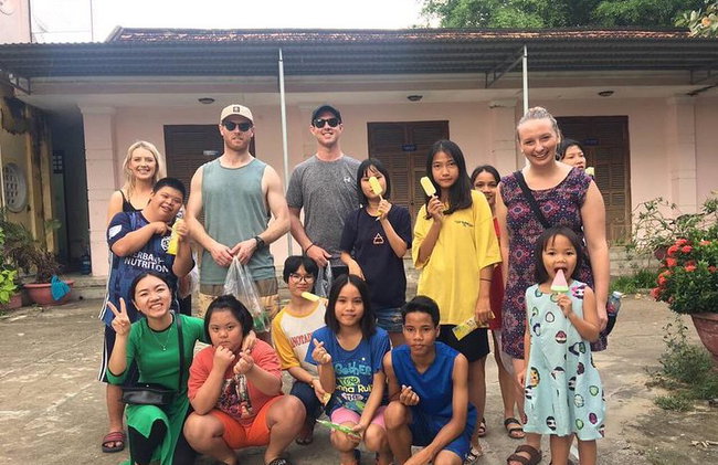 Da nang Helping Hand Food Trail (Da nang Food Tour) - Photo 1