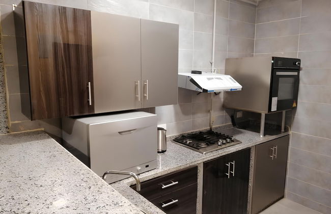 Luxury Apartment 3BR & Full Sea View - Photo 14