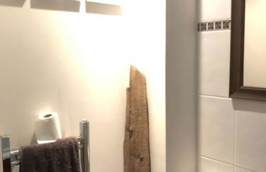 Lovely riverside flat - Foto 11